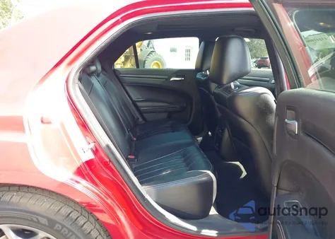 2015 Chrysler 300 300S z USA, uszkodzony, nr VIN 2C3CCAGG3FH922719